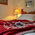 Crystal Superior Hotel