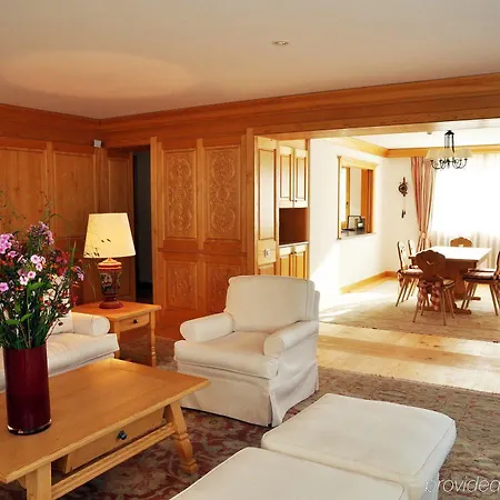 Crystal Superior 4* São Moritz