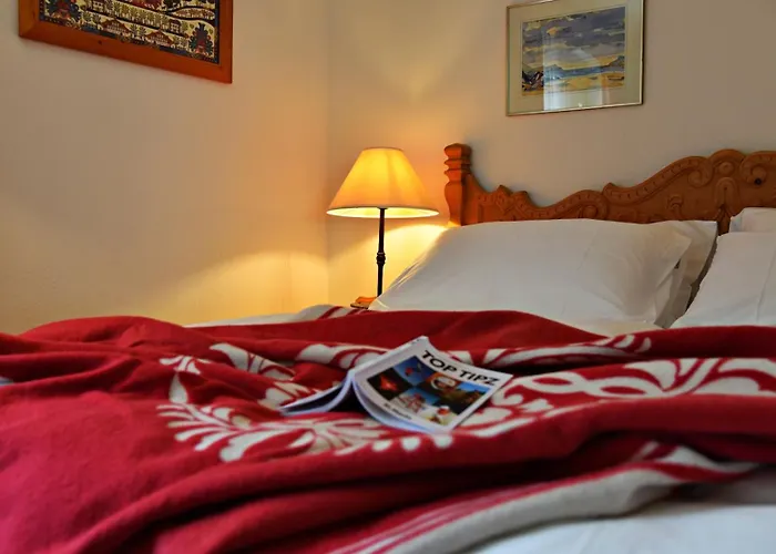 Crystal Superior מלון