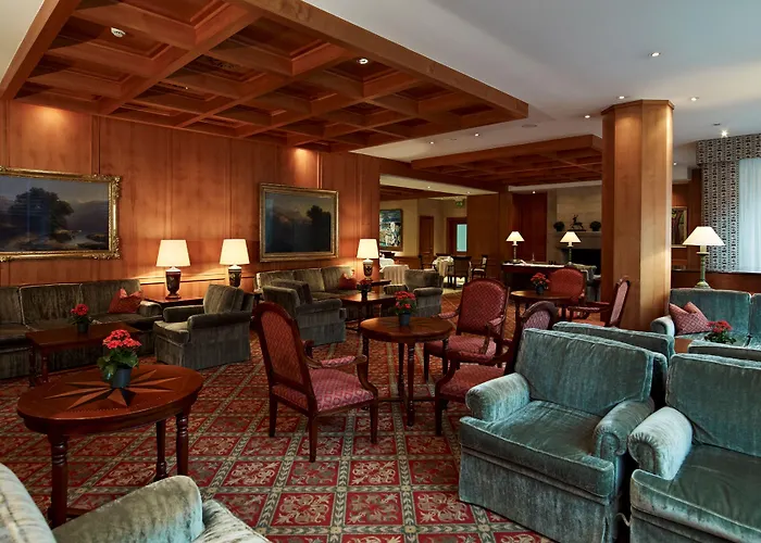 Crystal Superior מלון