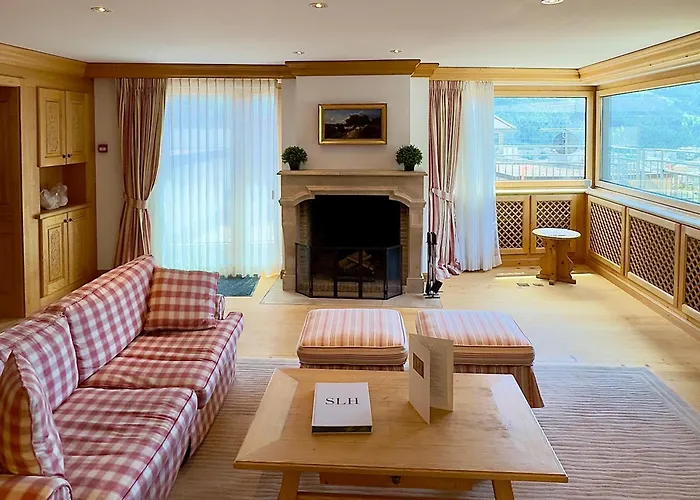 מלון Crystal Superior