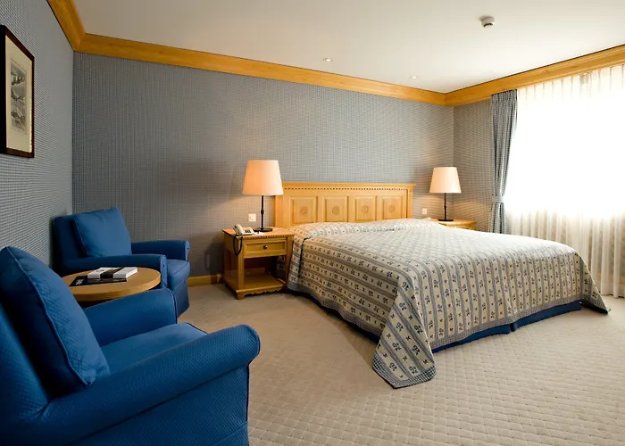 Crystal Superior מלון