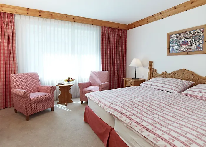 מלון Crystal Superior 4*