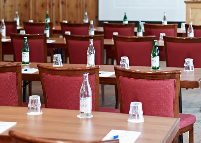 מלון Crystal Superior