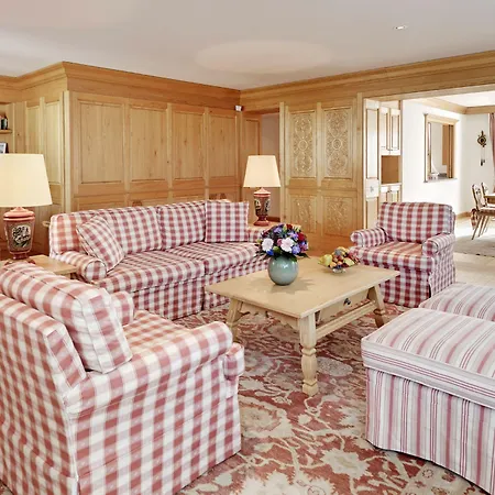 Crystal Superior Otel 4*